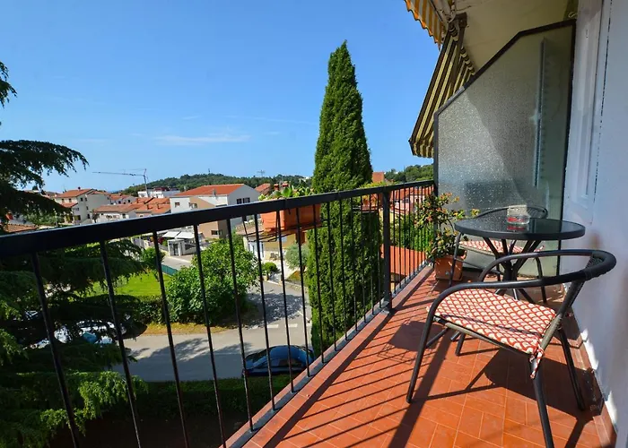 Διαμέρισμα Lidia *