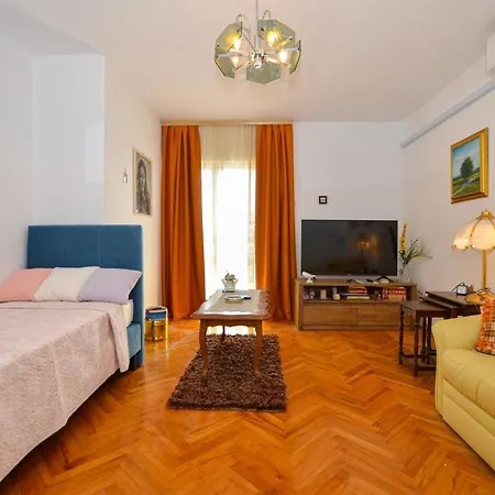 Lidia Apartment *