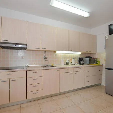 Apartment Lidia *